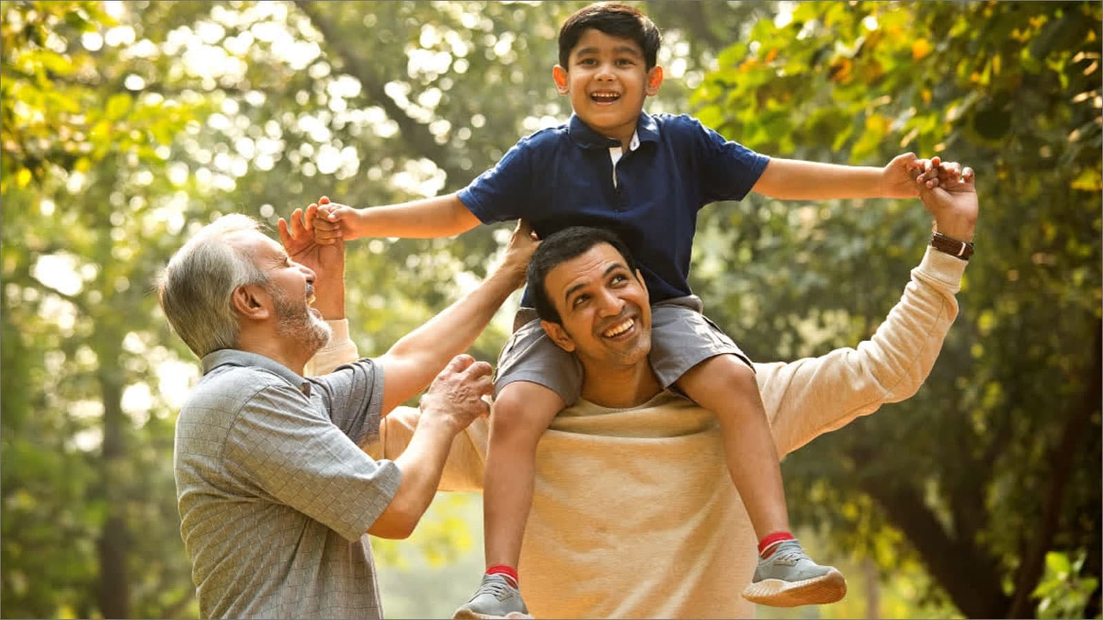 كيف تبني علاقة قوية مع طفلك ؟