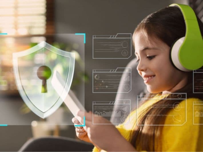 مساحة رقمية آمنة للأطفال: كيف توفّر نودي بيئة اجتماعية محمية لأطفالك في العالم العربي